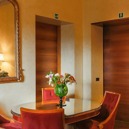 Prestigious Piazza Navona Rom
