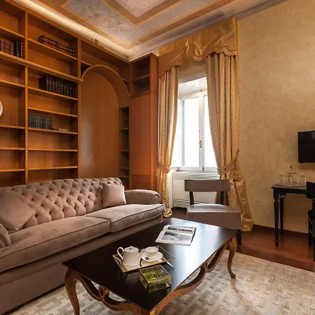 Prestigious Piazza Navona Lejlighed *