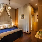 Prestigious Piazza Navona Rom