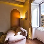 Prestigious Piazza Navona * Rom